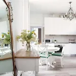 Glamour - By Myhomeincomo Como