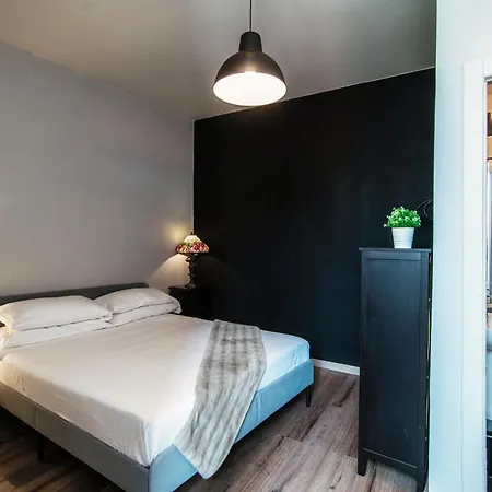 Glamour - By Myhomeincomo * Como